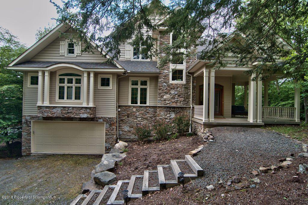 Property Photo: 11 W Watawga Way PA 18424