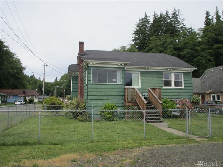 2122 W 5th St  Aberdeen WA 98520 photo