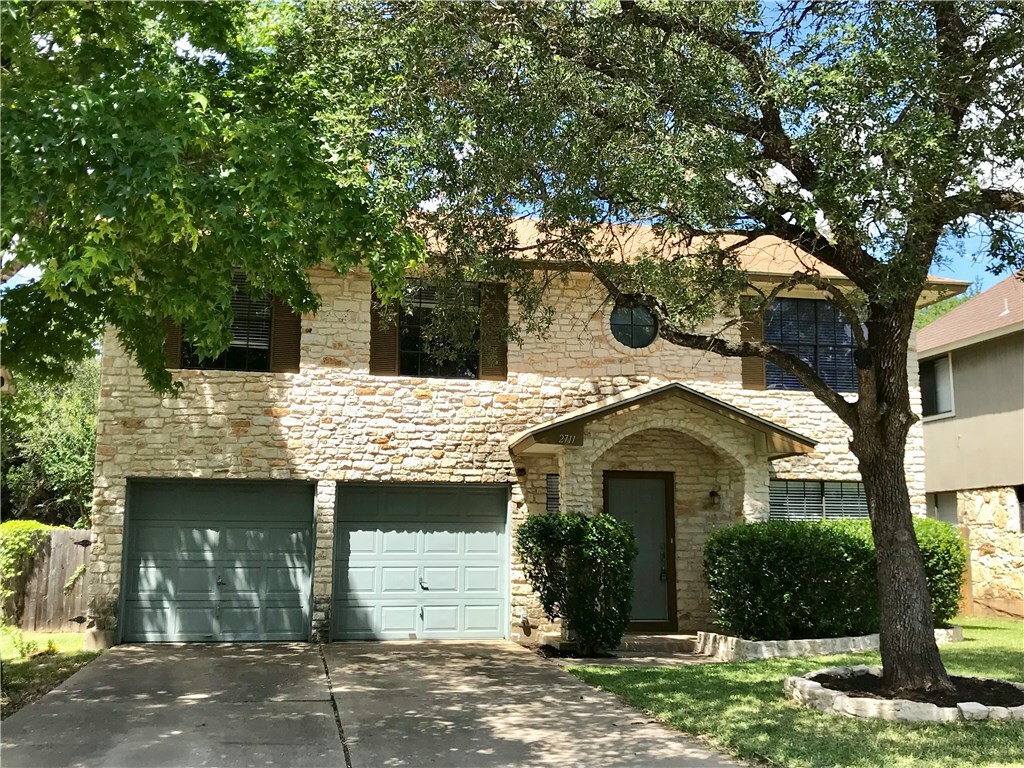 Property Photo:  2711 Buckeye Trail  TX 78613 