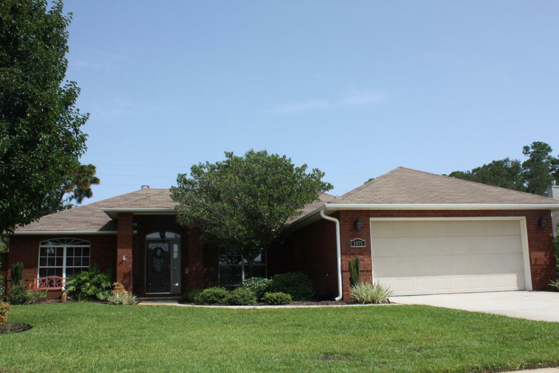 Property Photo:  1975 Melissa Oaks Drive  FL 32563 