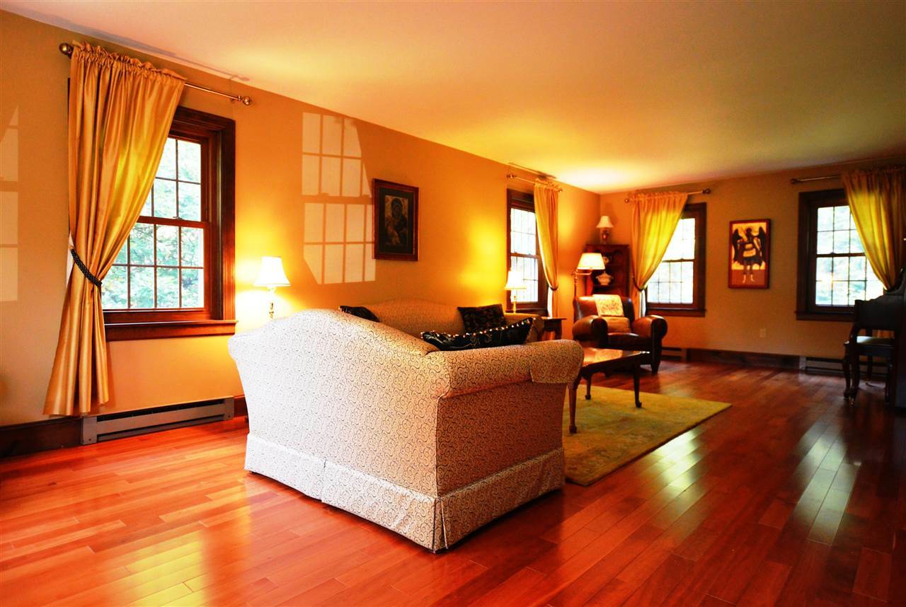 Property Photo: 238 Gardenside Lane VT 05482