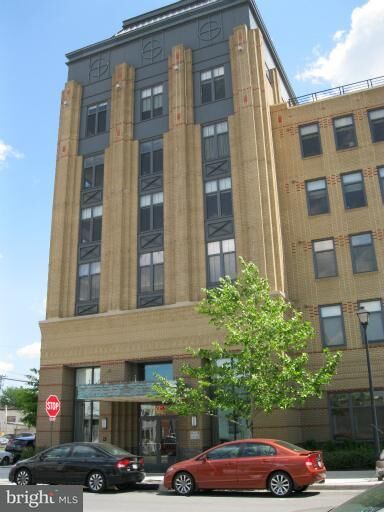 Property Photo:  525 Fayette Street N 416  VA 22314 