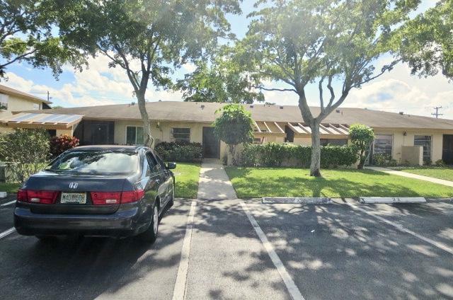 Property Photo: 13505 Fishtail Palm Court B FL 33484