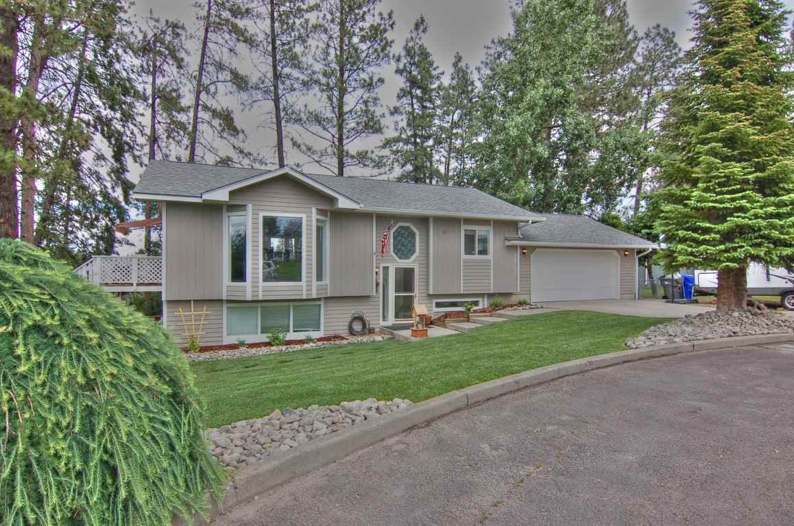 Property Photo:  3311 E Moody Rd  WA 99021-9566 