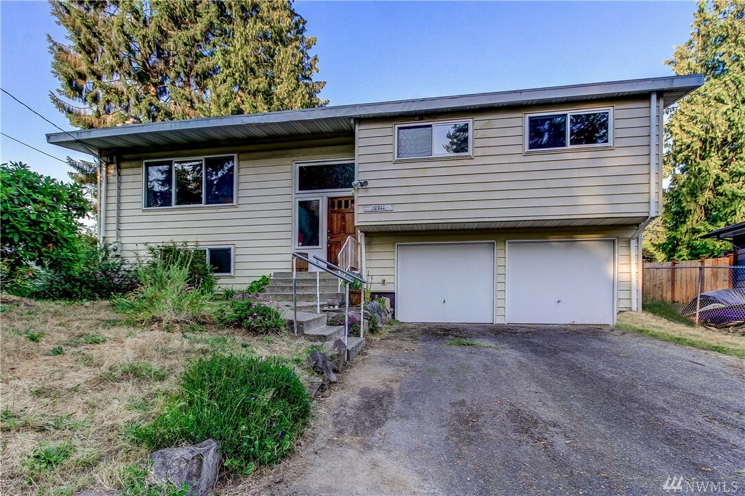 19911 80th Place W  Edmonds WA 98026 photo