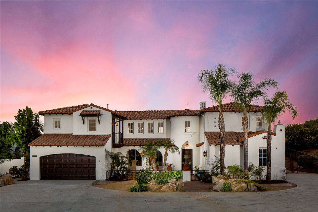 Property Photo:  13625 Antelope Sta  CA 92064 