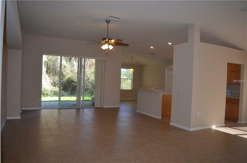 Property Photo: 6829 Bluff Meadow Court FL 33545