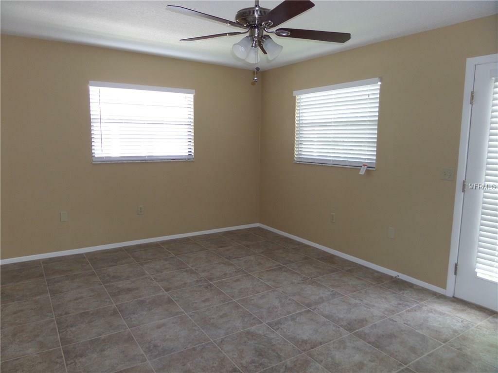 Property Photo:  8521 Gandy Lane  FL 34668 