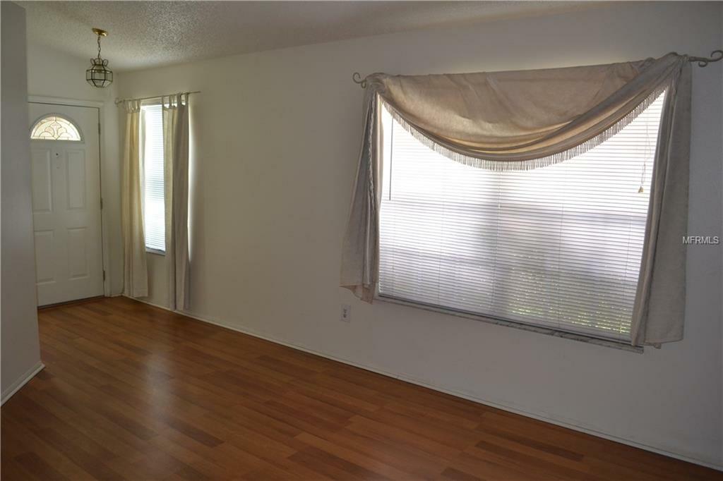 Property Photo:  642 Berks Court  FL 32835 