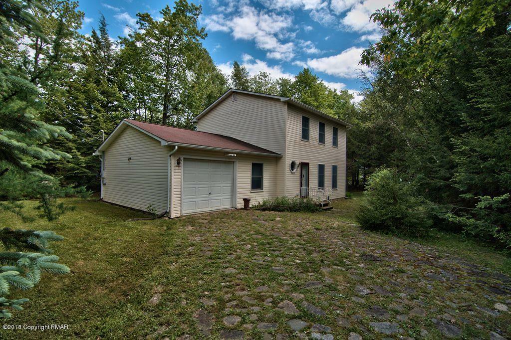 217 Nadine Boulevard  Pocono Summit PA 18346 photo