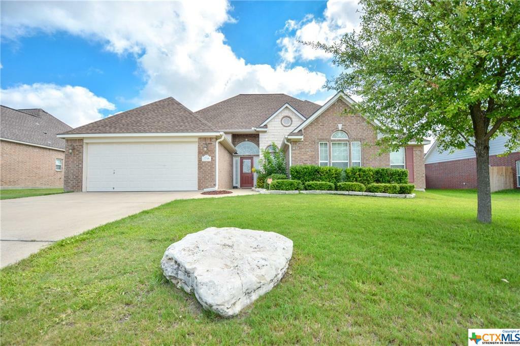 Property Photo:  7718 Autumn Wood  TX 76502 