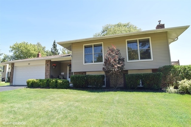 Property Photo:  785 Concord Lane  IL 60192 