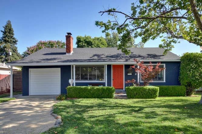 Property Photo:  2369 Hooke Way  CA 95822 