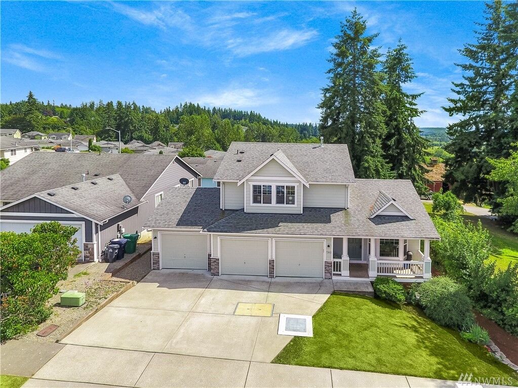 Property Photo: 7202 30th St NE WA 98270