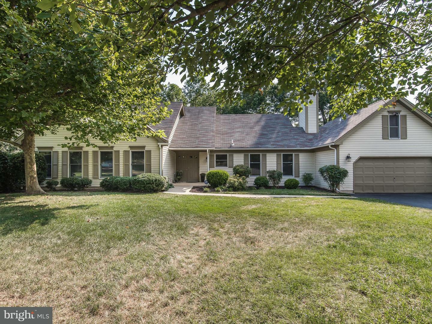 Property Photo:  11301 Capstan Drive  MD 20772 