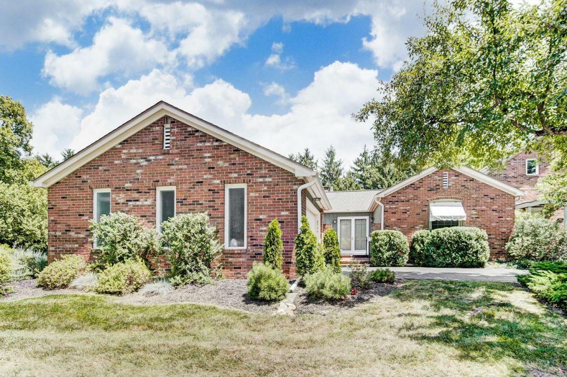 Property Photo: 4344 Airendel Court OH 43220
