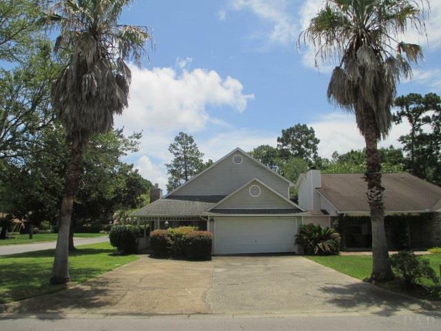 Property Photo:  5270 Flintwood Cir  FL 32504 