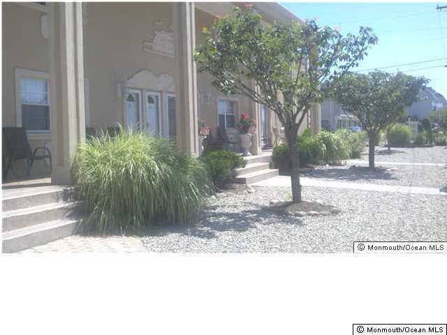 Property Photo: 101 New Jersey Avenue H NJ 08742