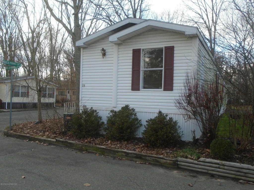 Property Photo:  28 Marcia Memorial Circle  NJ 08527 