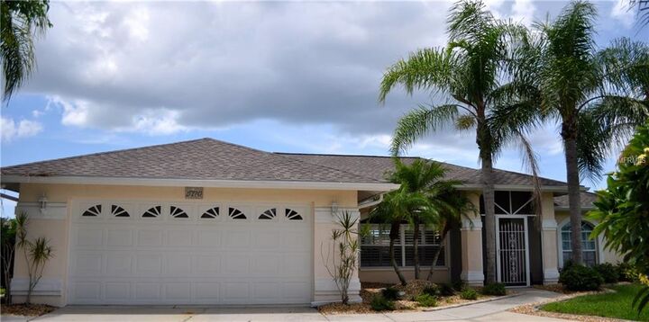Property Photo:  5710 29th Court E  FL 34203 