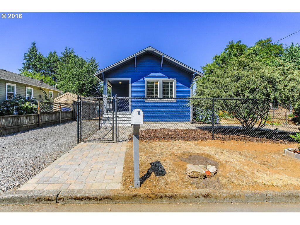 Property Photo: 2612 Q St WA 98663