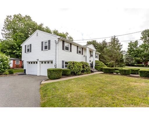 Property Photo:  1 Glendale Way  MA 02021 