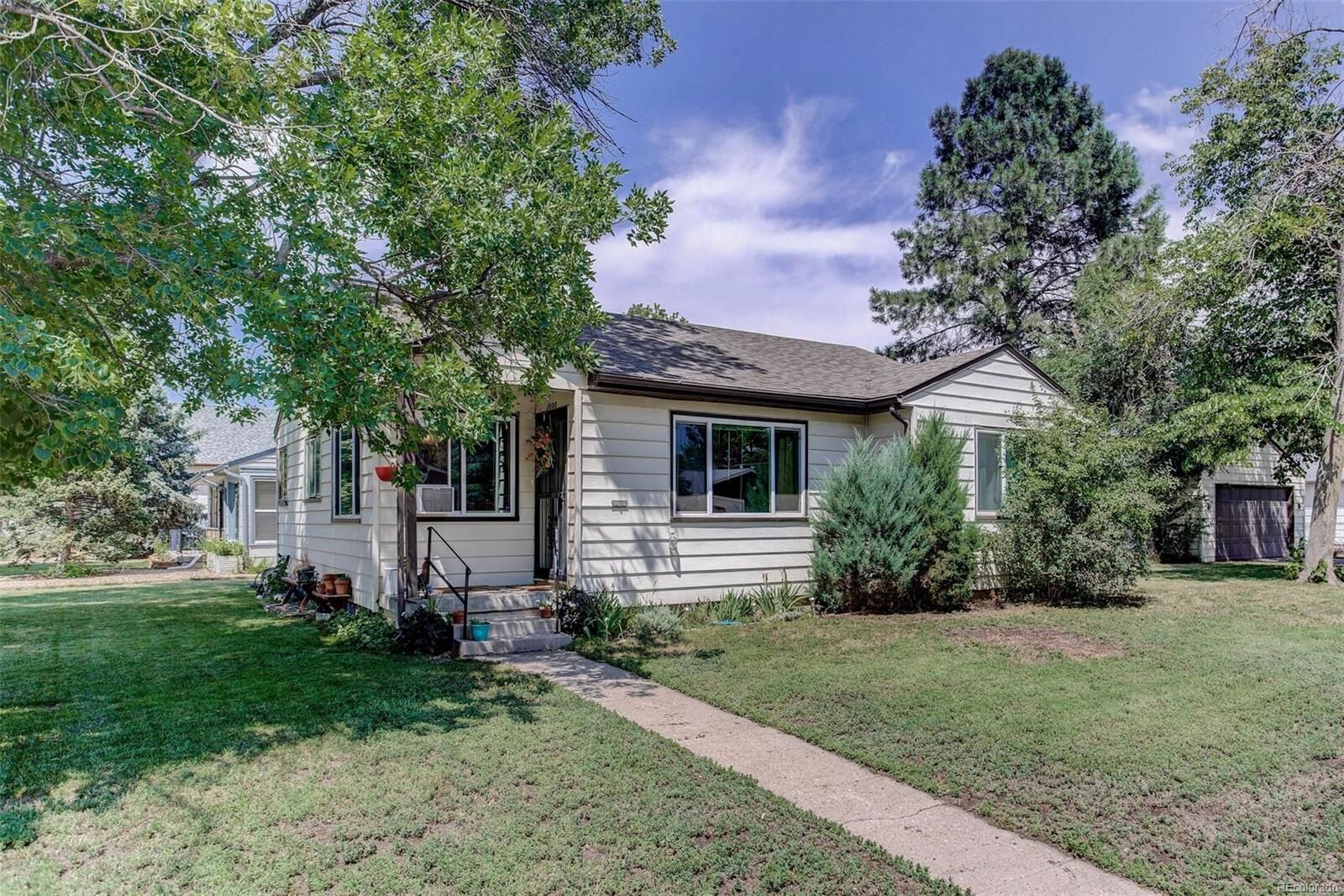 Property Photo:  1000 Fulton Street  CO 80010 