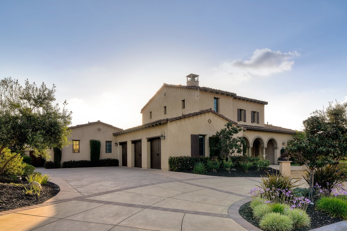 Property Photo:  8307 The Landing Way  CA 92127 