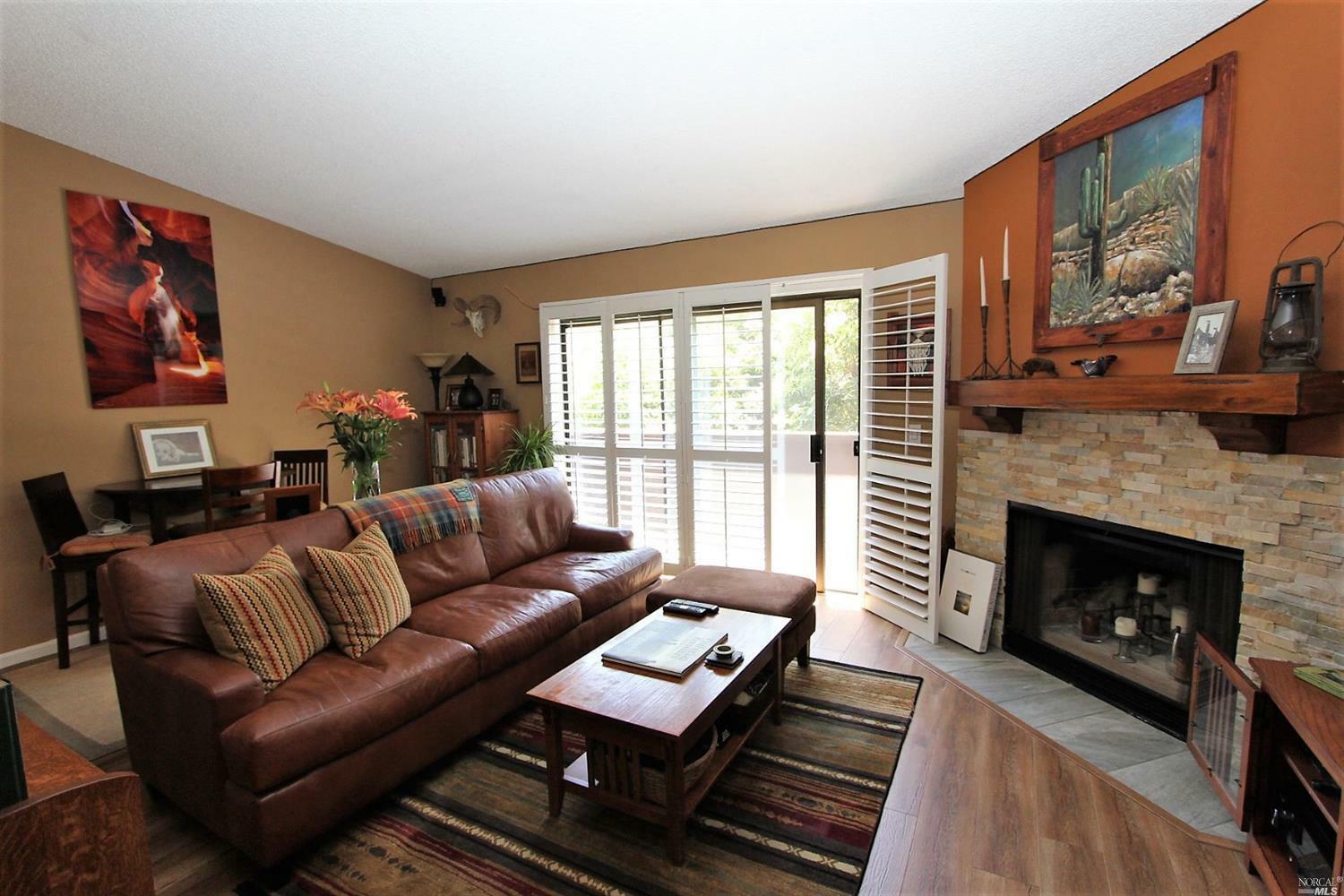 Property Photo:  7 Liberty Lane  CA 94952 