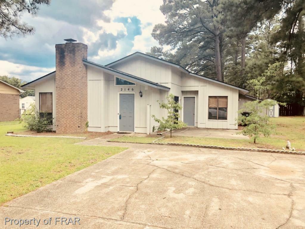 Property Photo:  2146 Baywater Drive  NC 28304 