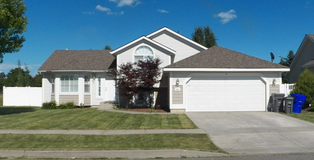 Property Photo:  2116 N Tschirley Rd  WA 99016 