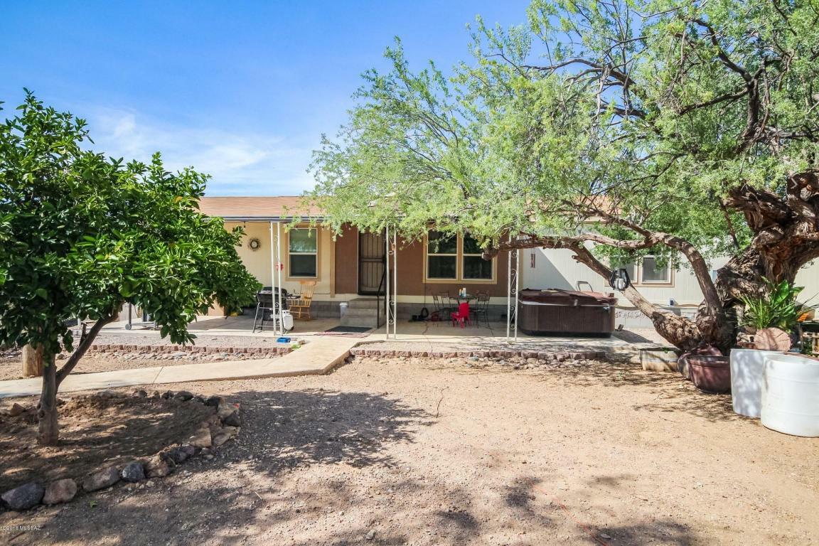 Property Photo:  6220 N Bobcat Lane  AZ 85743 