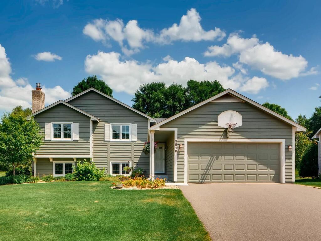 Property Photo:  3918 Canter Glen Drive  MN 55123 
