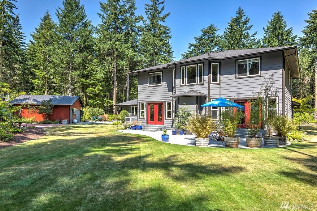 Property Photo:  2175 Cedar Hollow Lane  WA 98239 