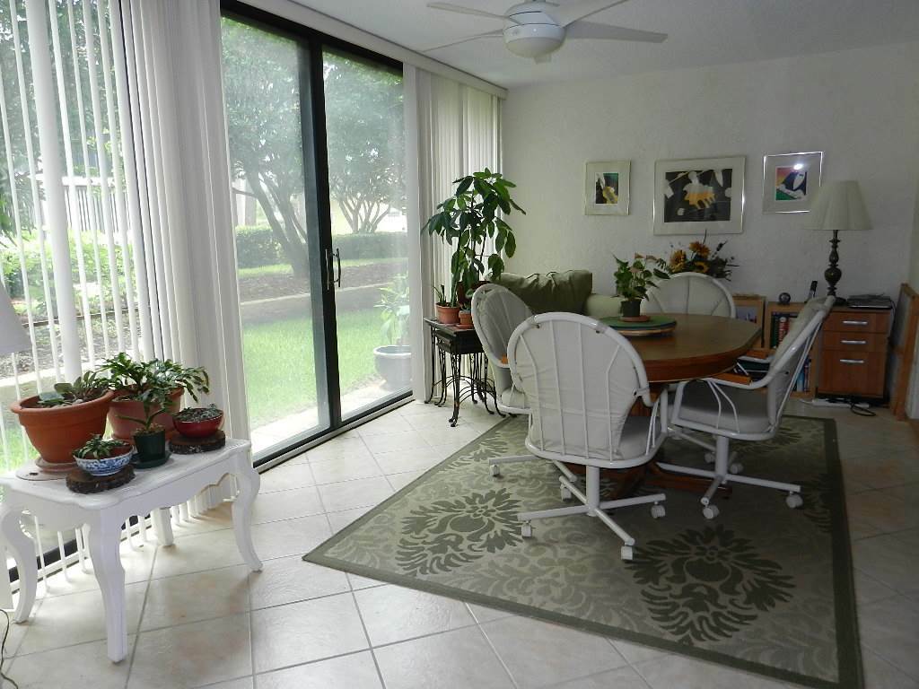 Property Photo:  73 Village Del Prado Cir  FL 32080-0000 