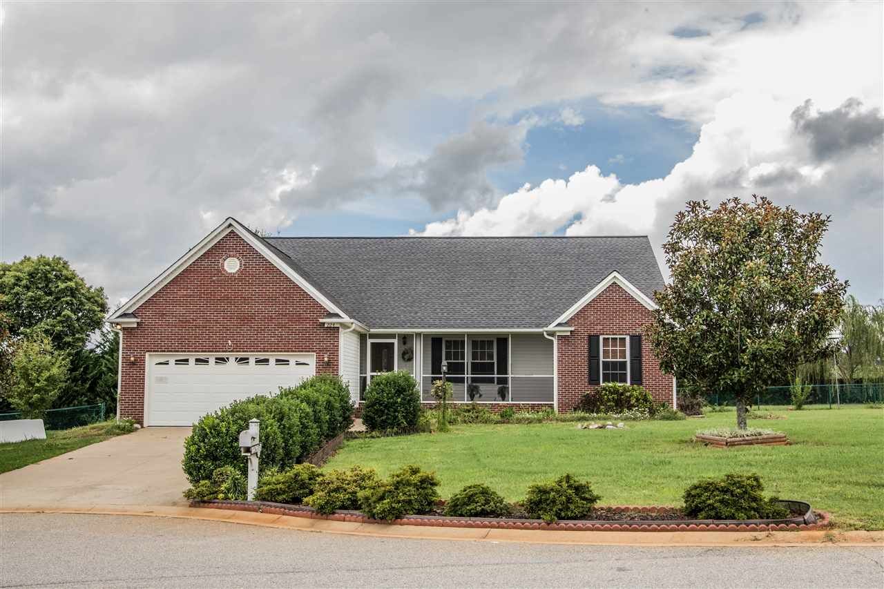 Property Photo:  224 Martha Court  SC 29349 