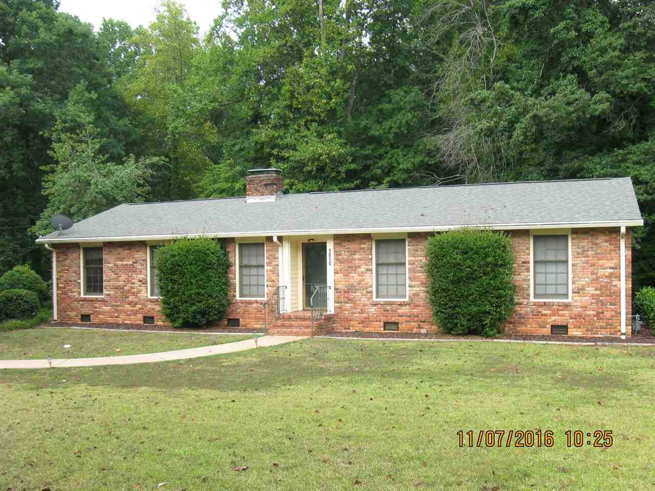 Property Photo:  1010 Seven Springs Road  SC 29307-3712