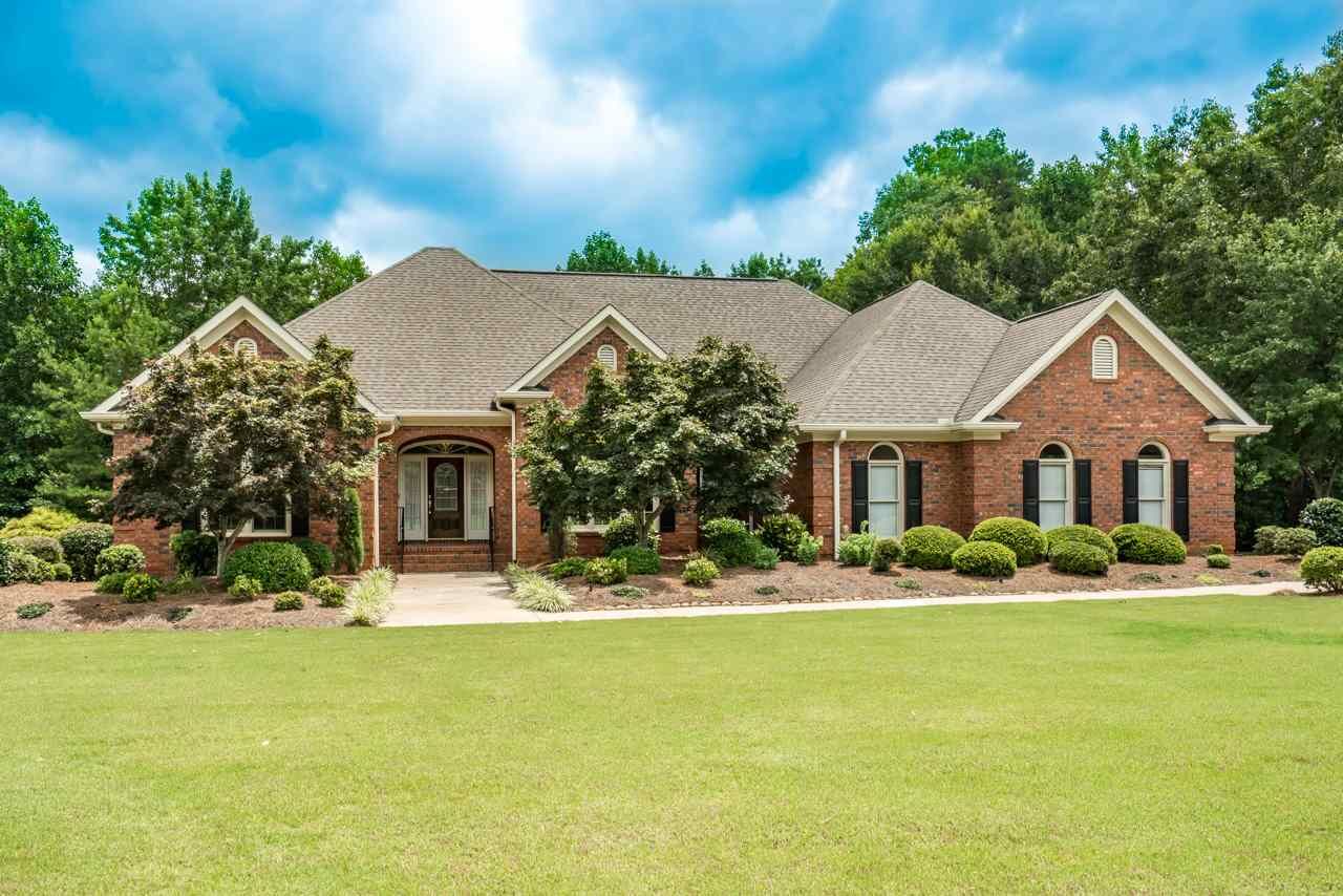 Property Photo:  813 Oakcrest Road  SC 29301 