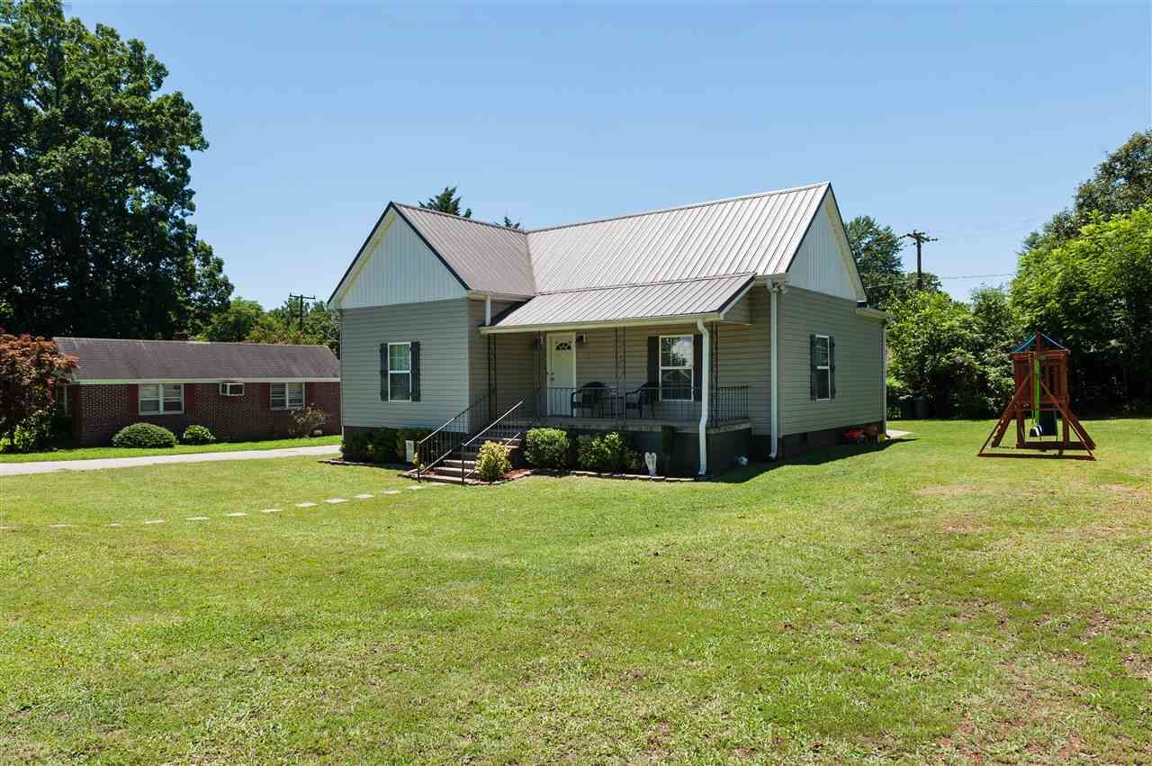 Property Photo:  608 S Georgia Avenue  SC 29323-1812 