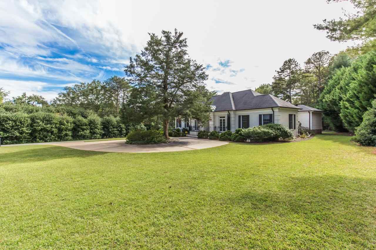 Property Photo:  1004 Wendover Way  SC 29302 
