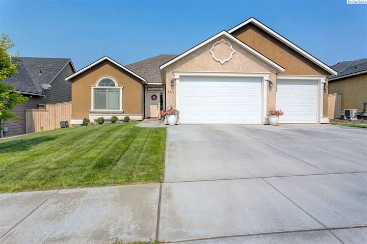 1314 N Nevada St  Kennewick WA 99336 photo