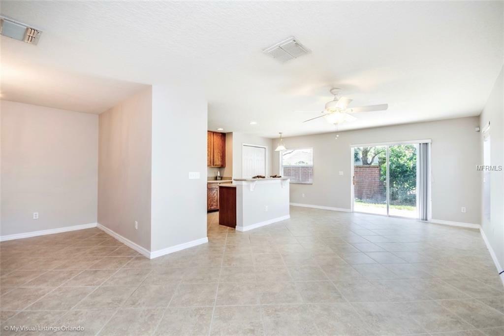 Property Photo:  301 Amaryllis Way  FL 32765 