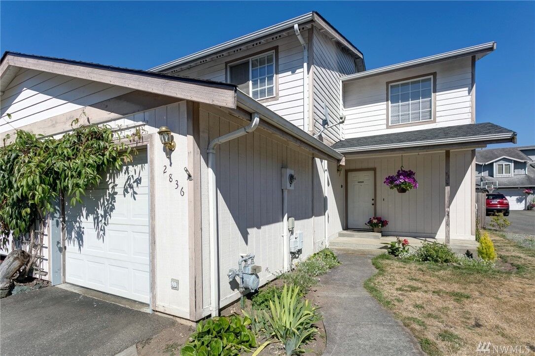Property Photo: 2836 Undine St WA 98226
