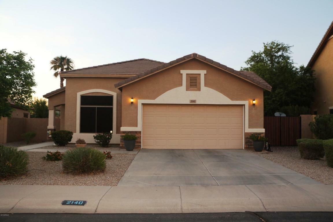 Property Photo:  2140 S Benton Circle  AZ 85209 