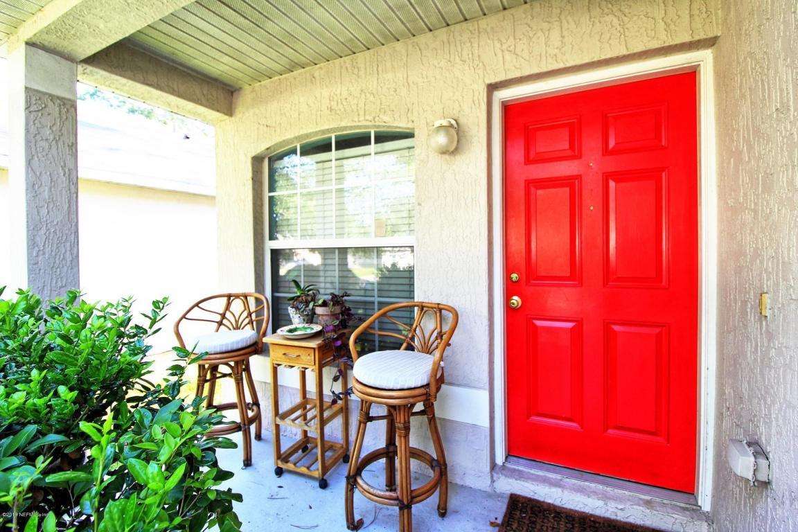 Property Photo: 2197 Wiley Oaks Lane FL 32210