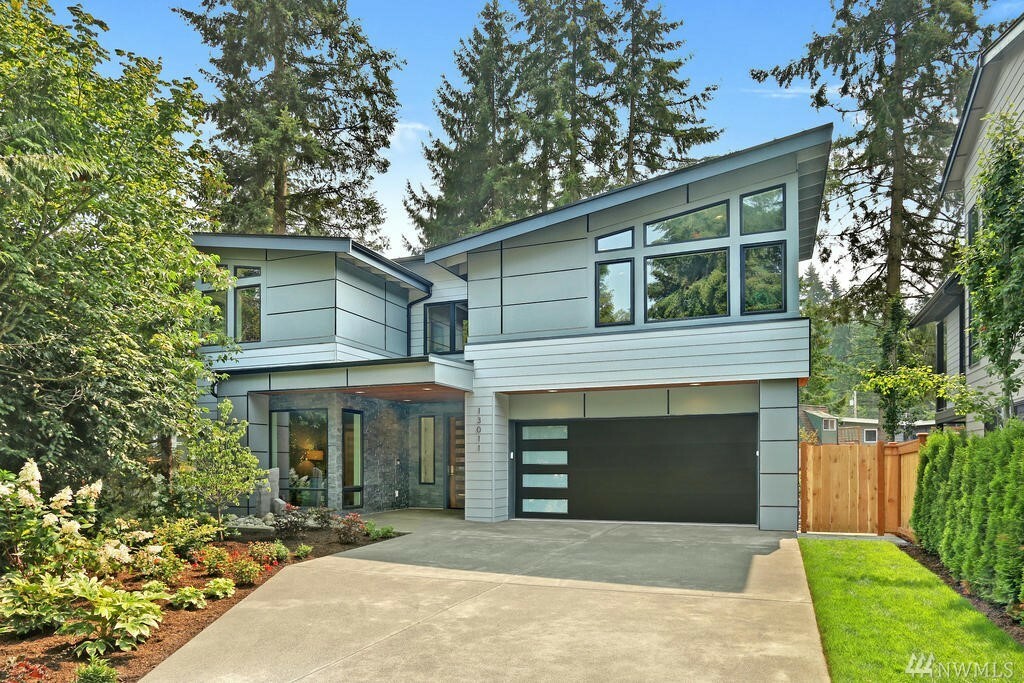 13011 NE 74th St  Kirkland WA 98033 photo