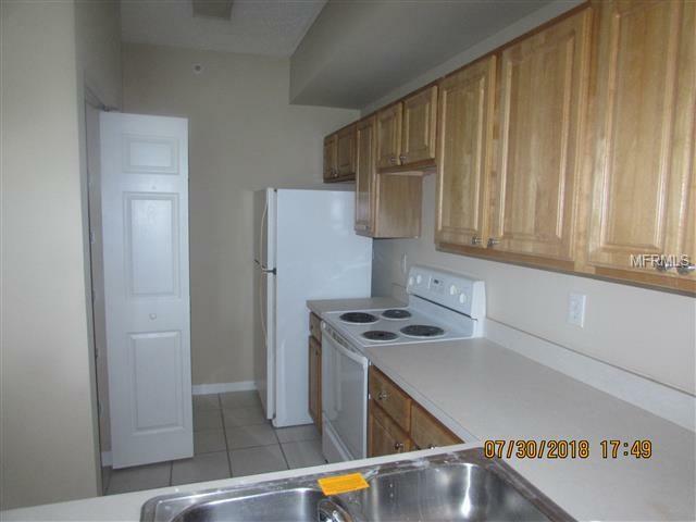 Property Photo:  5700 Bentgrass Drive 16-202  FL 34235 