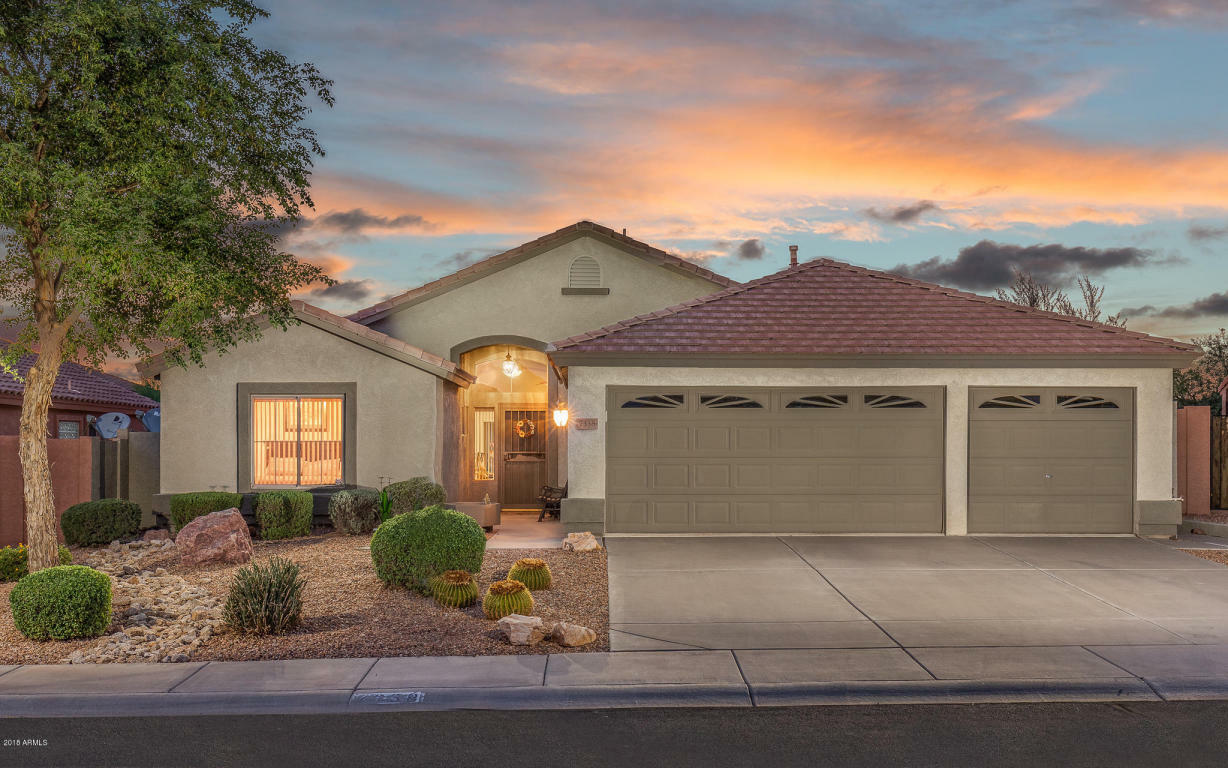 Property Photo:  7338 E Palo Chino Court  AZ 85118 