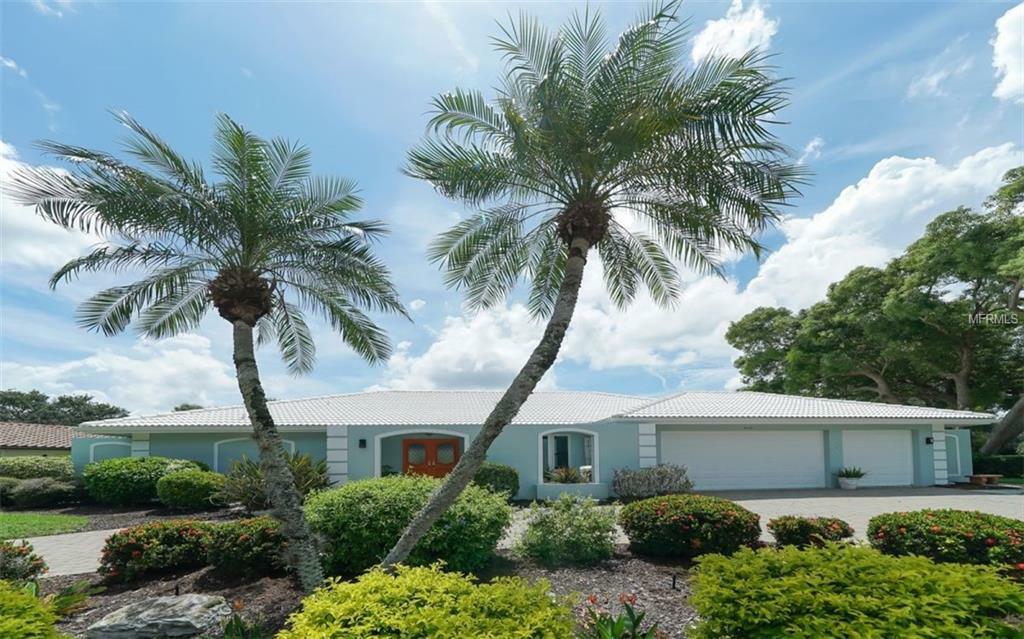 Property Photo:  8056 Estates Drive  FL 34243 