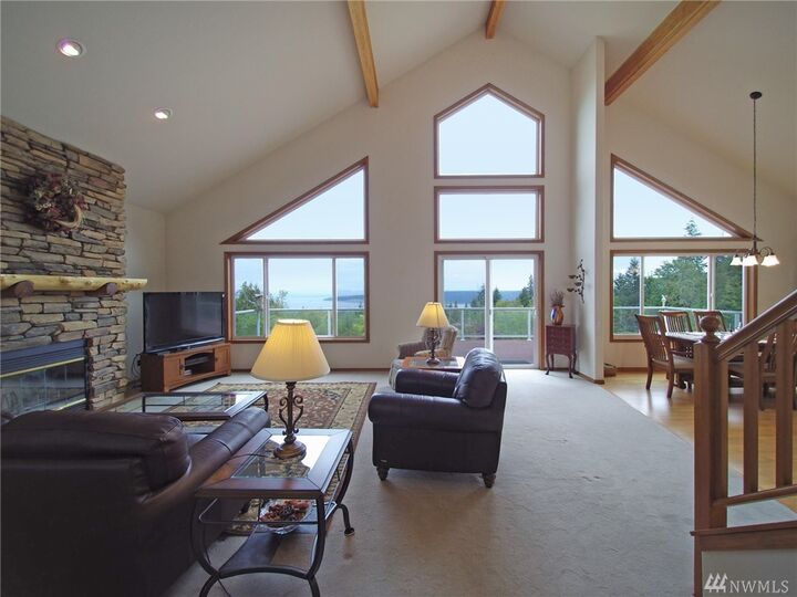 Property Photo:  2481 Palo Alto Rd  WA 98382 